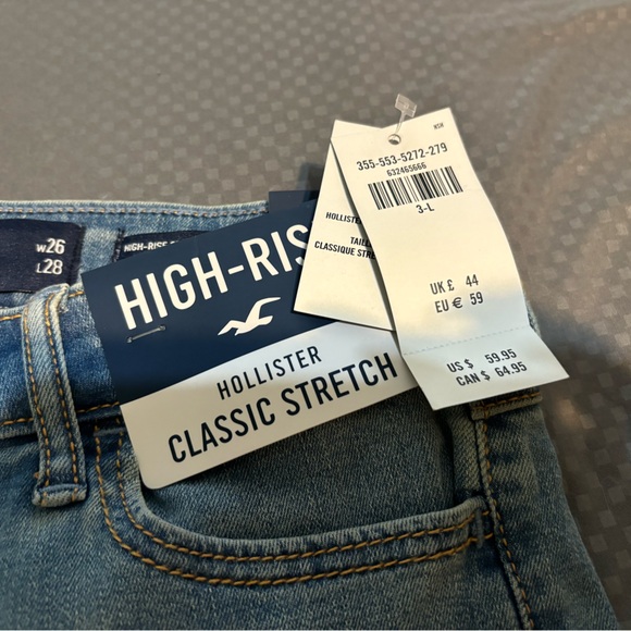 NEW WITH TAGS Hollister high rise distressed skinny size 26/28 - Picture 2 of 4